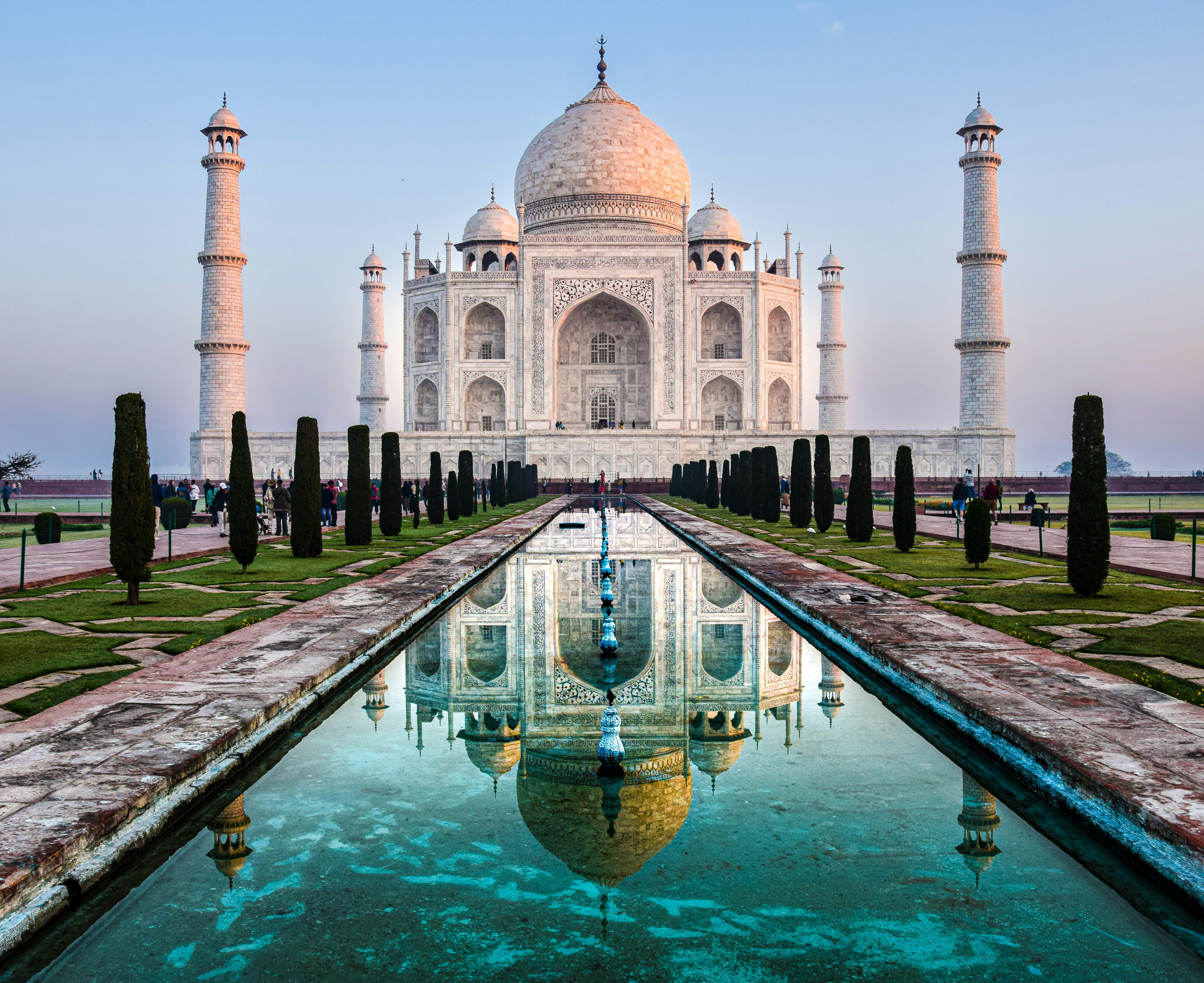 Taj Mahal Tour With Fatehpur Sikri