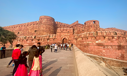 From Delhi : Agra Overnight Tour with Mathura Vrindavan By Car