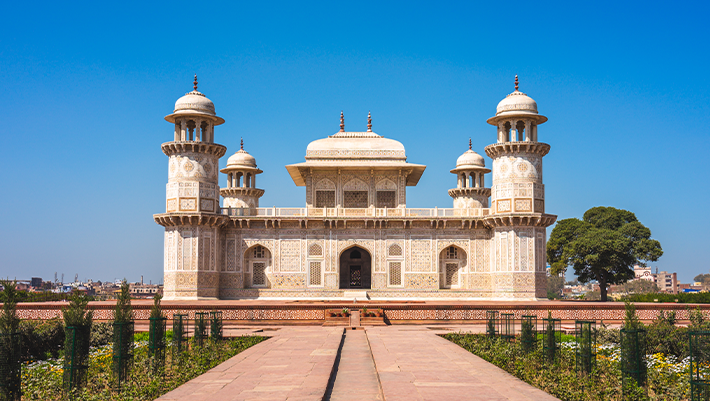 From Jaipur : Overnight Taj Mahal & Agra Tour By Car