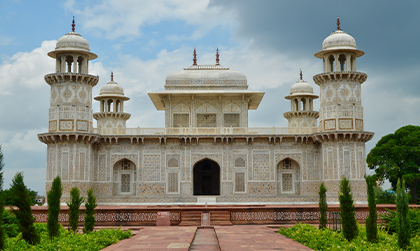 Private Taj Mahal Agra Day Tour from Delhi