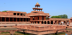 Overnight Agra Tour With Fatehpur Sikri By Car